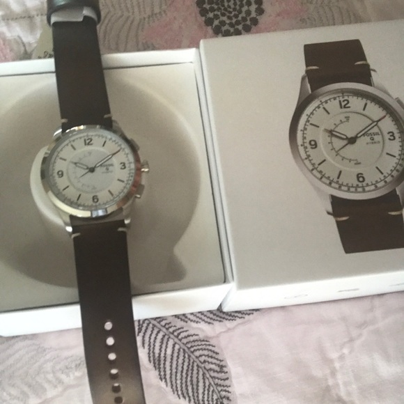 Fossil Q activist hybrid smart watch - Picture 4 of 8